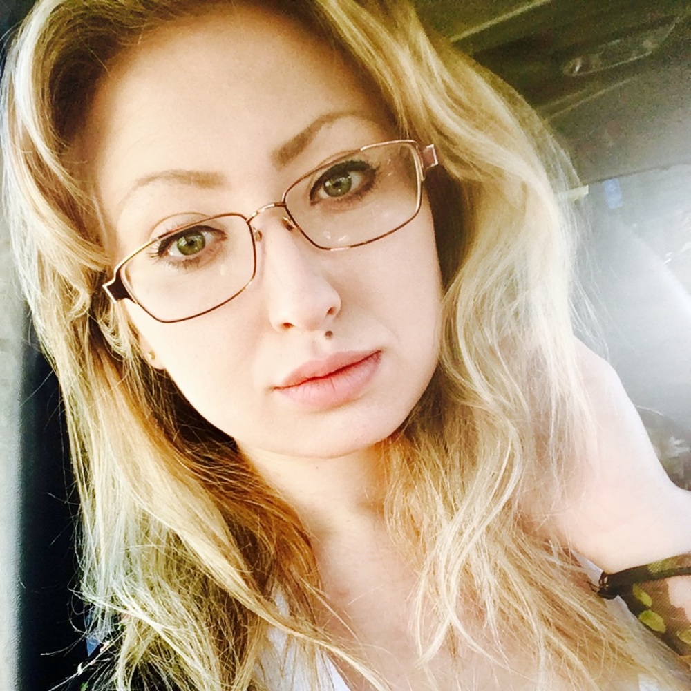 Meet your Posher, Haylie